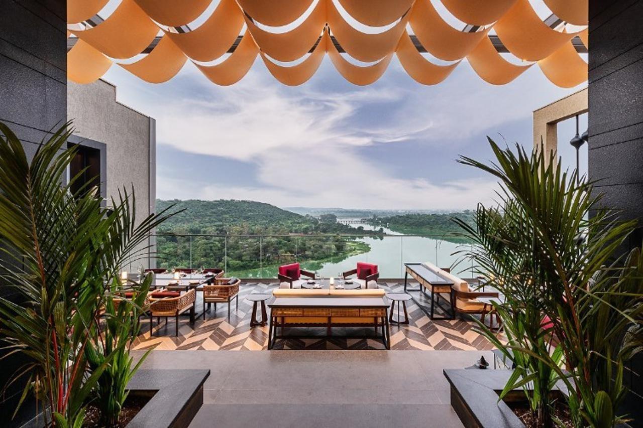 Taj Lakefront Bhopal Exterior photo