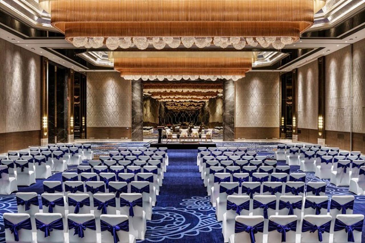 Taj Lakefront Bhopal Exterior photo