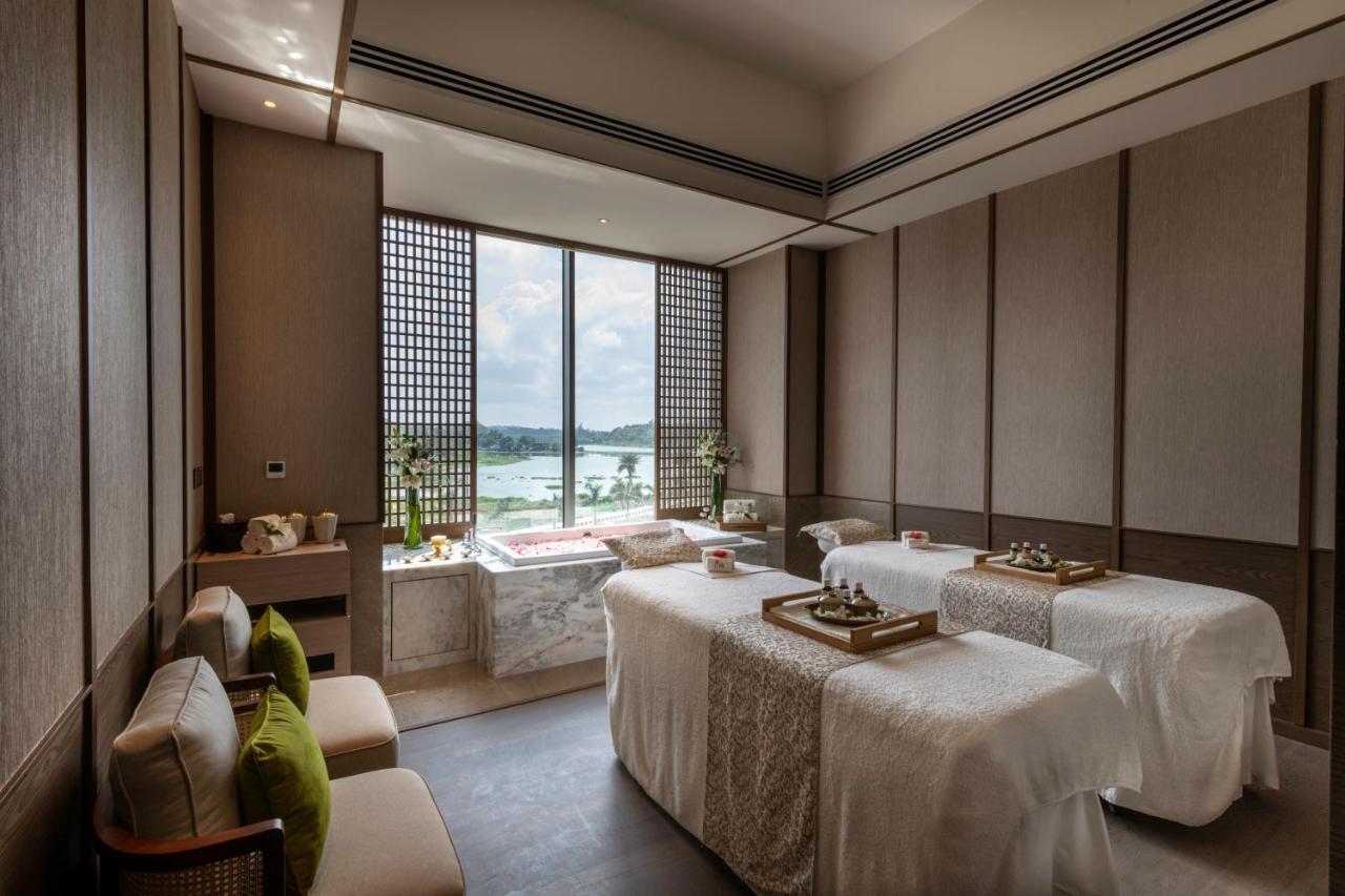 Taj Lakefront Bhopal Exterior photo