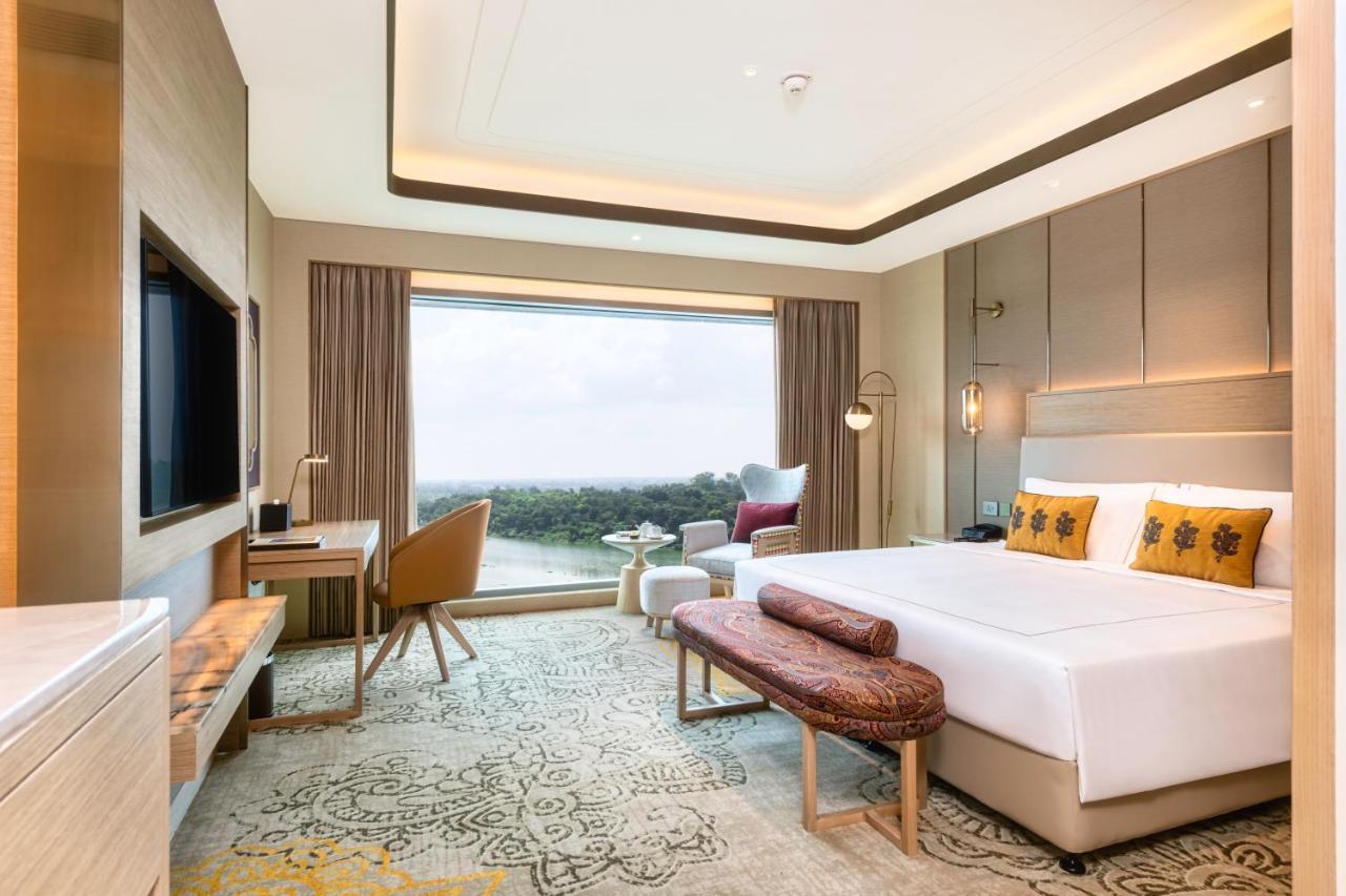 Taj Lakefront Bhopal Exterior photo