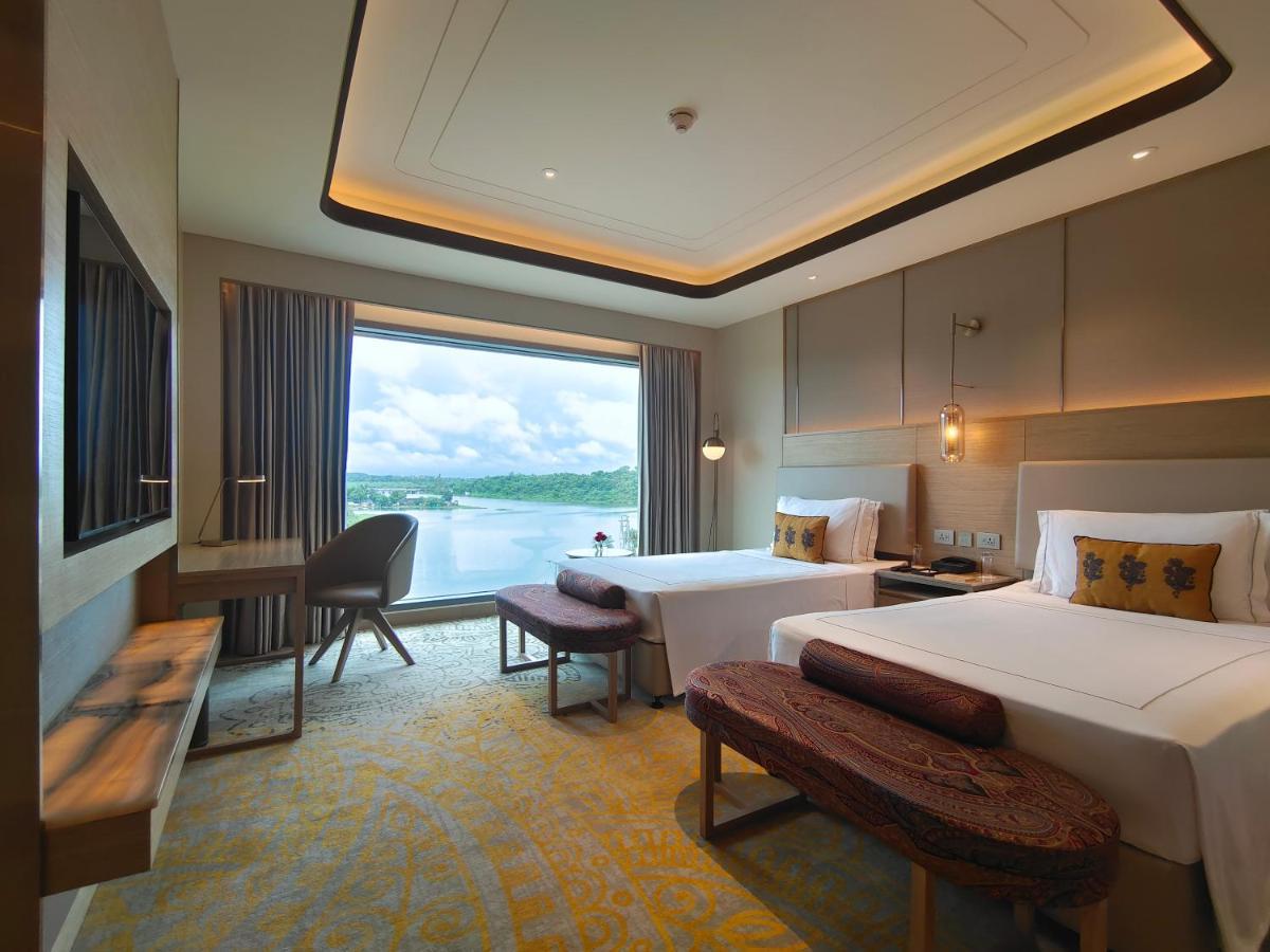 Taj Lakefront Bhopal Exterior photo