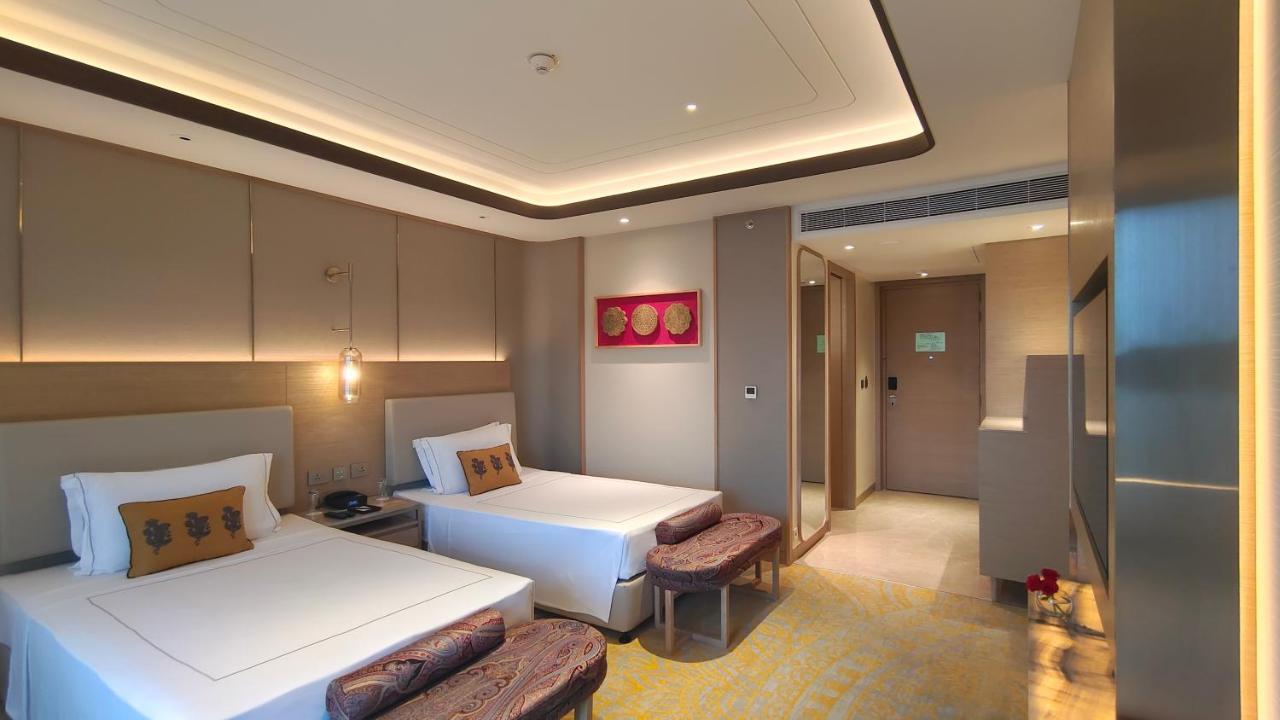 Taj Lakefront Bhopal Exterior photo