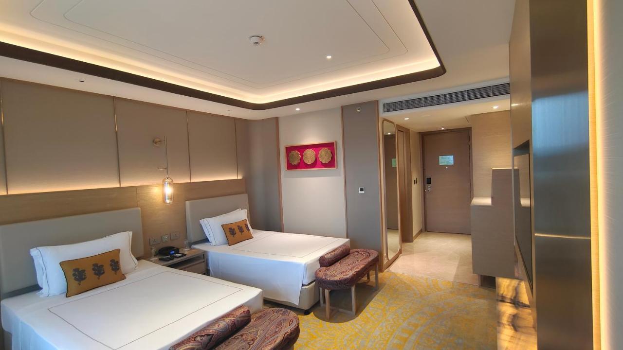 Taj Lakefront Bhopal Exterior photo