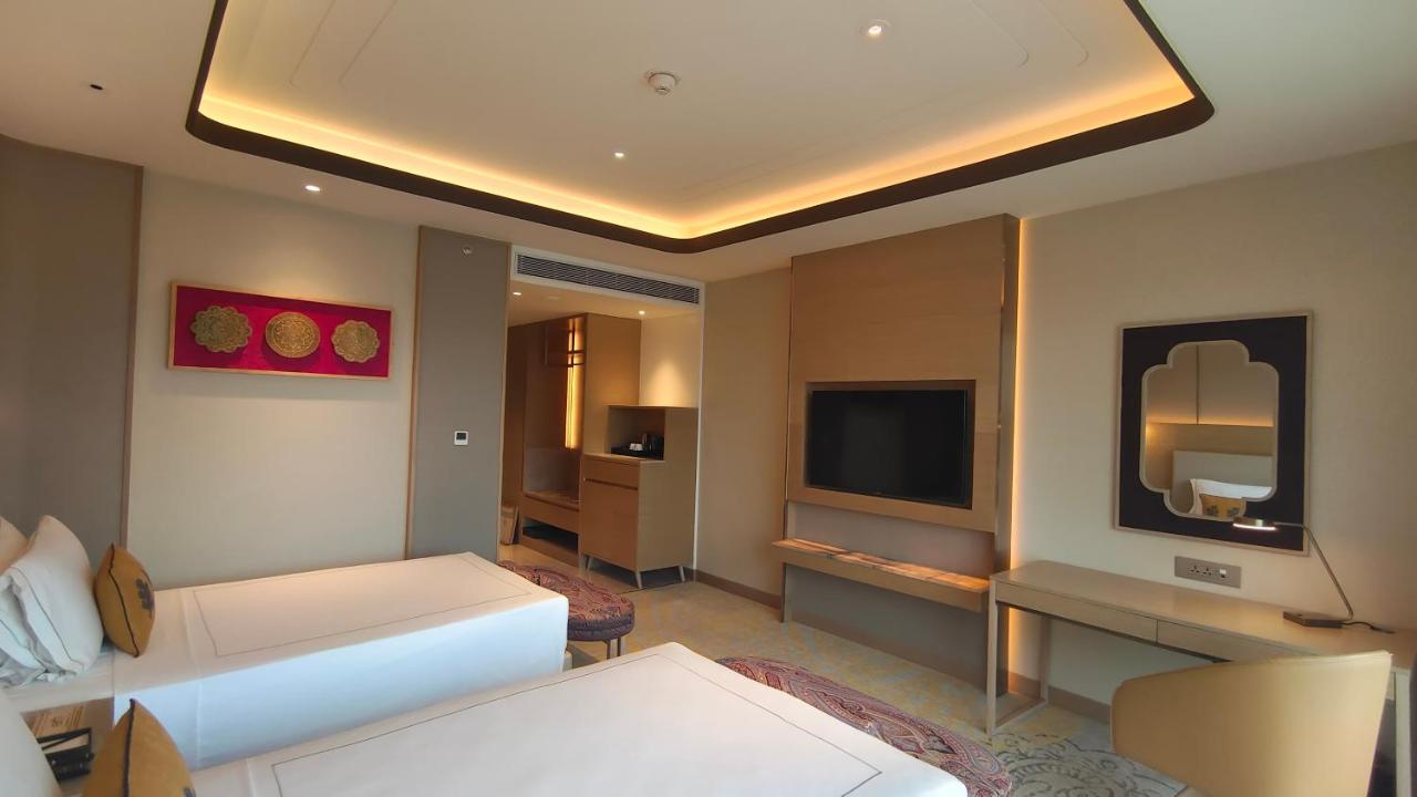 Taj Lakefront Bhopal Exterior photo