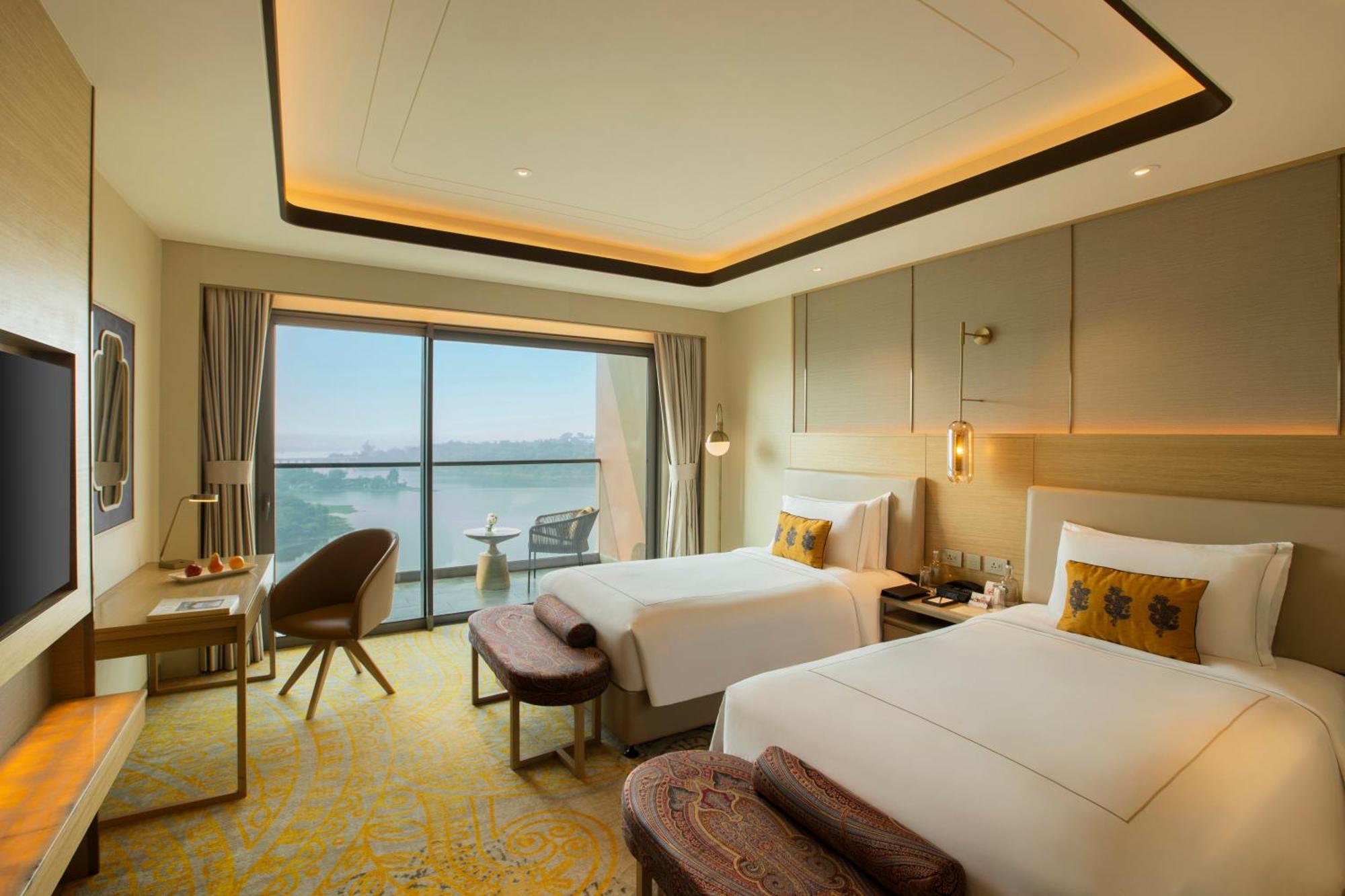 Taj Lakefront Bhopal Exterior photo